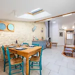 Maison Proche De La *